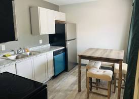 Ozark Inn & Suites 2