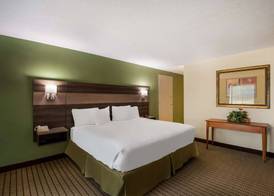 Best Western Prairie Inn & Conference Center 5