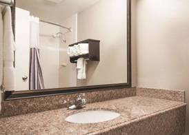 La Quinta Inn by Wyndham San Antonio Brooks City Base 5