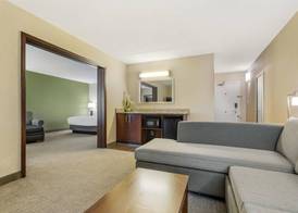 Best Western Fairmont 4