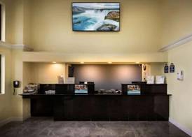 Days Inn by Wyndham Wayne 2