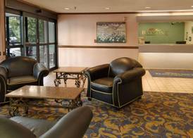 Baymont by Wyndham Battle Creek/I-94 2