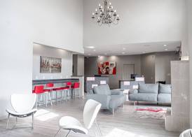 Ramada by Wyndham Sellersburg/Louisville North 2