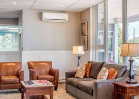 Comfort Inn 3