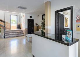 Apartamentos San Antonio Beach 3