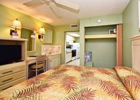 Holiday Sands North "On the Boardwalk" 5