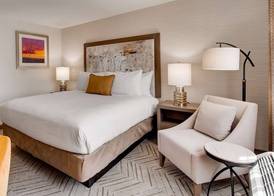 Aiden by Best Western Scottsdale North 4