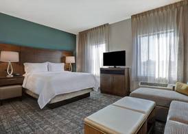 Staybridge Suites OVERLAND PARK-KANSAS CITY AREA by IHG 3