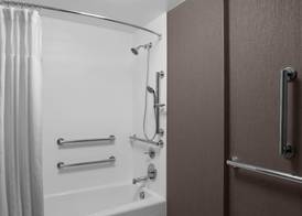 SpringHill Suites by Marriott Grand Rapids Airport Southeast 3