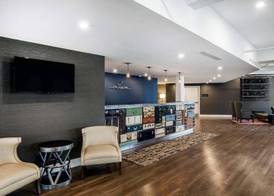 enVision Hotel Boston Everett 3