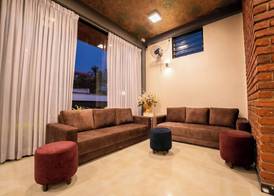 Limeshine - Airport Transit Hotels & Residences 5