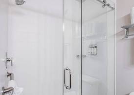 Holiday Inn Express & Suites HENDERSON by IHG 5