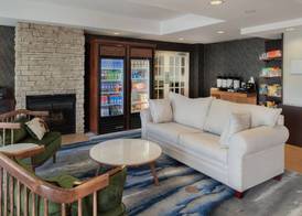 Fairfield Inn & Suites by Marriott Dayton Troy 3