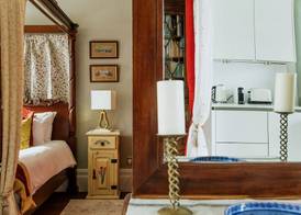 The Suite, 82 Cathedral, Private Parking 4