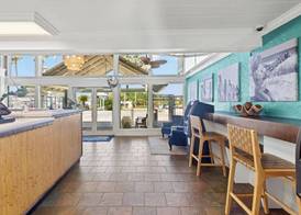Sandpiper Beacon Beach Resort 4