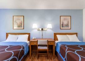 Super 8 by Wyndham Norwich 5