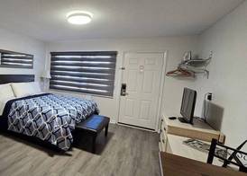 Merida Inn & Suites 4