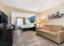 Sleep Inn & Suites Newport News City Center Area 5