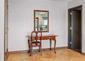 Days Inn by Wyndham Saint Pauls 2