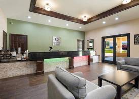 Quality Inn & Suites Lufkin 3