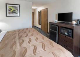 Quality Inn Rochelle 5