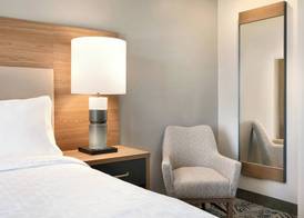 Candlewood Suites HARRISBURG I-81 - HERSHEY AREA by IHG 4