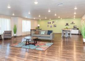 WoodSpring Suites Buford near Mall of Georgia-Lake Lanier 3