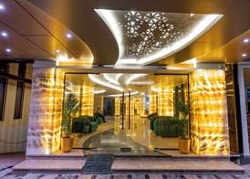 Monsoon Courtyard Luxury Hotel 4