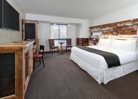 Holiday Inn Express South Lake Tahoe 4