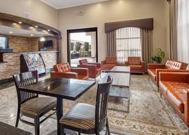 Best Western Pasadena Royale Inn & Suites 3