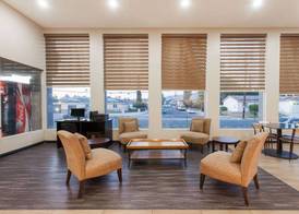 Days Inn by Wyndham San Diego-East/El Cajon 4