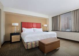 Holiday Inn Express DENVER DOWNTOWN by IHG 3