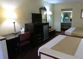 Travelodge by Wyndham Knoxville East 2
