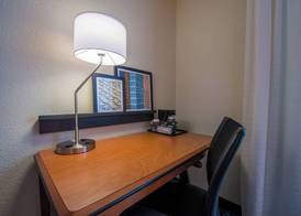 Fairfield Inn & Suites Dallas Lewisville 4