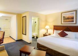 Mainstay Suites Dover 5