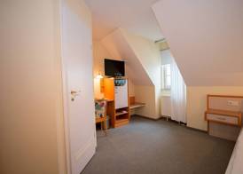 Hotel Garni am Markt - Businesshotel - Frühstücksbuffet - Fahrradabstellplatz - Hunde willkommen 4