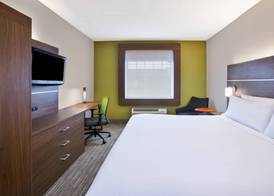 Holiday Inn Express & Suites ALCOA (KNOXVILLE AIRPORT) by IHG 2