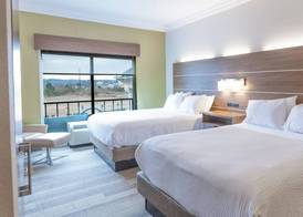 Holiday Inn Express & Suites MACON - I-475 by IHG 5