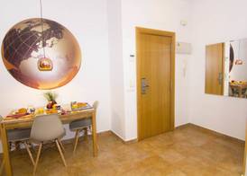 Living Valencia Apartments - Merced 2