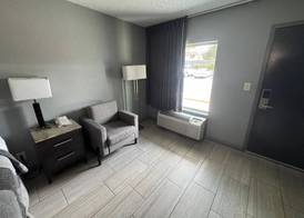 Budget Inn Sanford International Airport 5