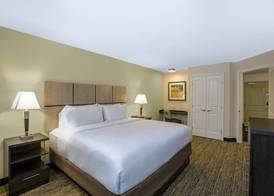 Candlewood Suites BELLEVUE by IHG 3