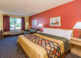 Super 8 by Wyndham Appleton 4