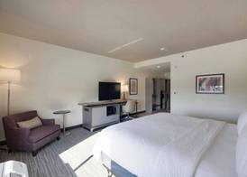 Holiday Inn CHICAGO – TINLEY PARK by IHG 5