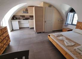 Leon Lux Apartment 3