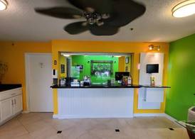 Coastal Inn & Suites 3