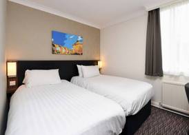 Wynnstay Arms, Wrexham by Marston's Inns 3