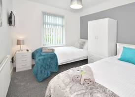 Townhouse @ 86 Brooklyn Street Crewe 2