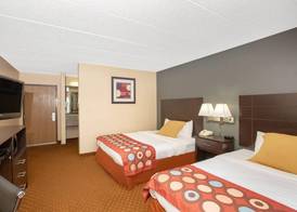 Baymont by Wyndham Coralville 5
