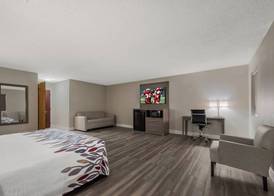 Red Roof Inn & Suites Vineland - Buena 5