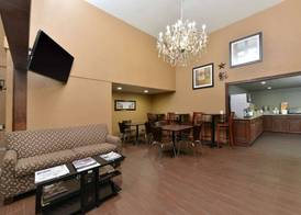 Quality Inn Gonzales 3